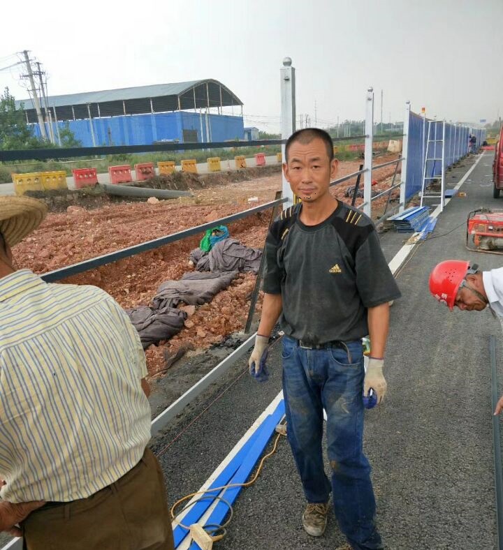 项目案例七-amjs澳金沙门线路首页实业洛阳围挡厂家