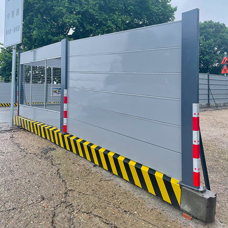 河南塑钢PVC围挡工厂 蹊径工地暂时施工围蔽围墙 隔离防护-amjs澳金沙门线路首页实业洛阳围挡厂家