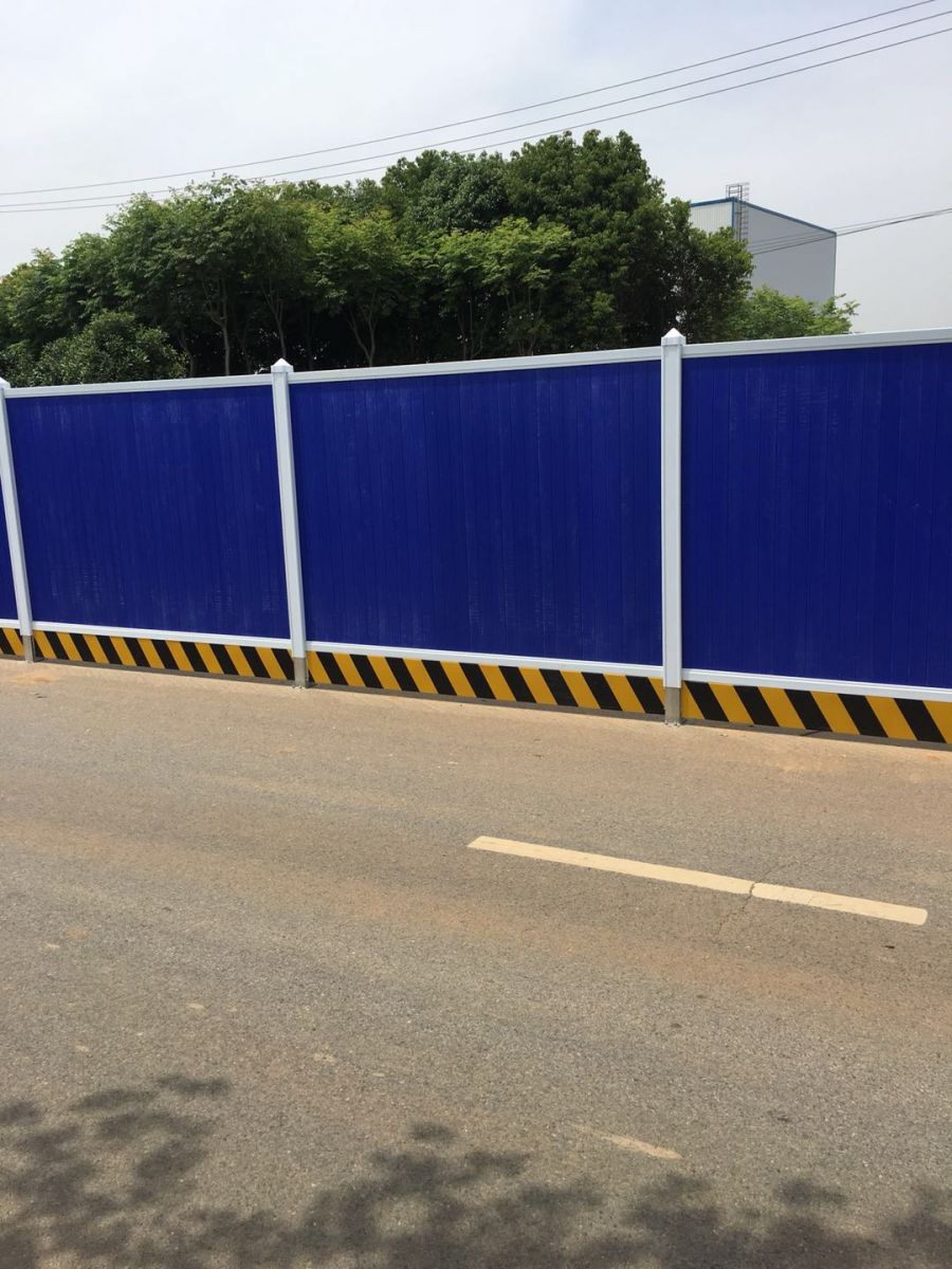 湖南长沙银杉路与北津城路装置pvc围挡-amjs澳金沙门线路首页实业洛阳围挡厂家
