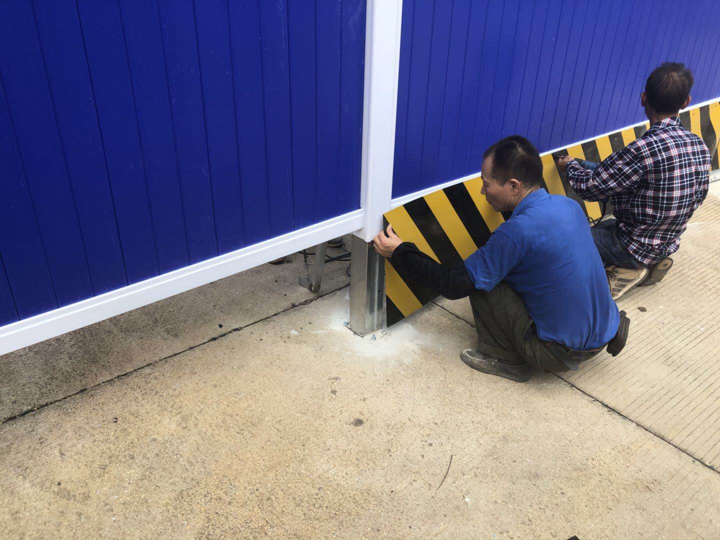 郑州中州大道辅路装置pvc围挡案例-amjs澳金沙门线路首页实业洛阳围挡厂家